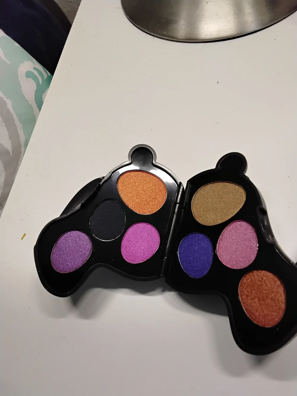 PLAYBOY eyeshadow pallet